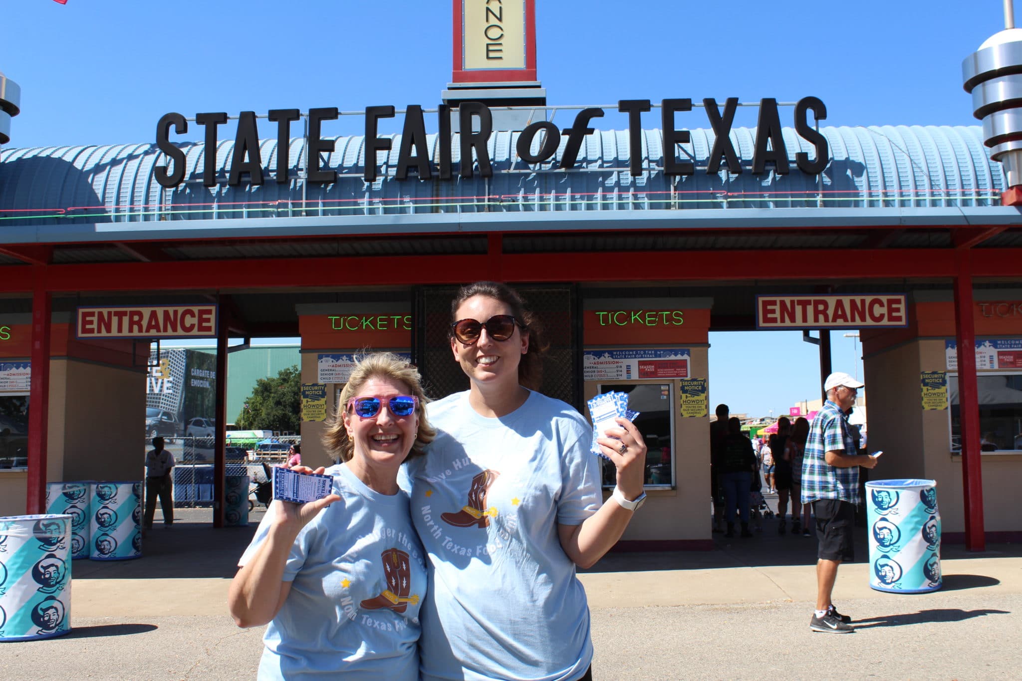 Volunteer for NTFB at the State Fair of Texas North Texas Food Bank