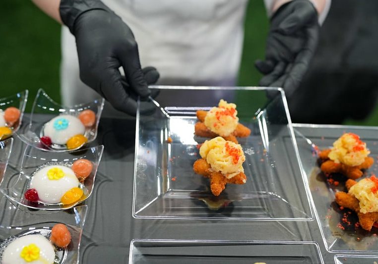 54598474614 739d5e4c46 C