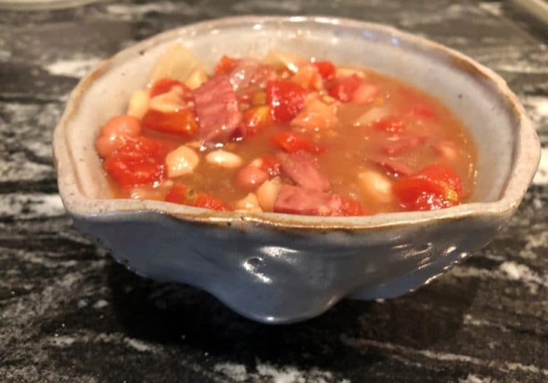 Bean Soup In Pottery Boal 768x576